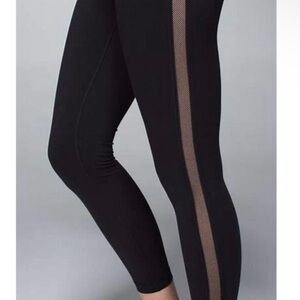 Rare Vintage Lululemon Black Side Mesh Leggings Size 4!